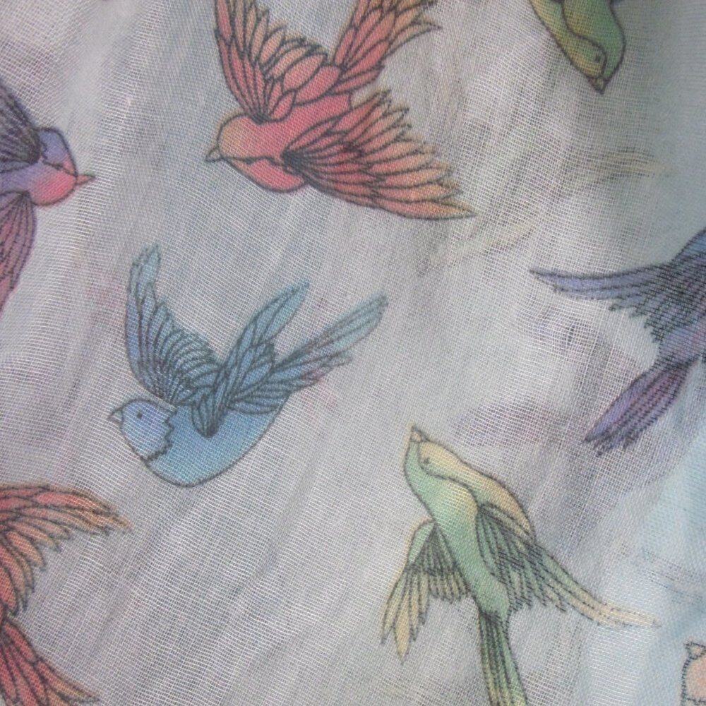 Infinity Scarf - Colorful Bird Pattern - Unbranded - Picture 3 of 9